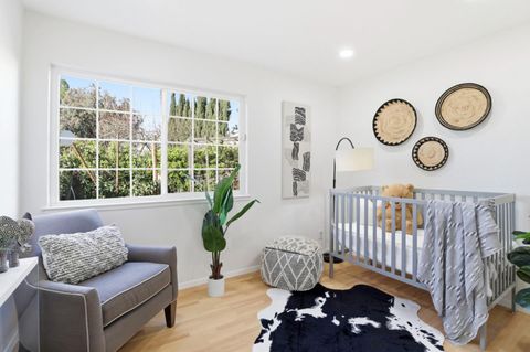 Tiny photo for 718 Webster Drive, San Jose, CA 95133 (MLS # ML82030358)