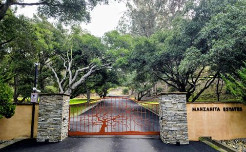 Tiny photo for 18530 Berta Ridge Place, SALINAS, CA 93907 (MLS # ML82021594)