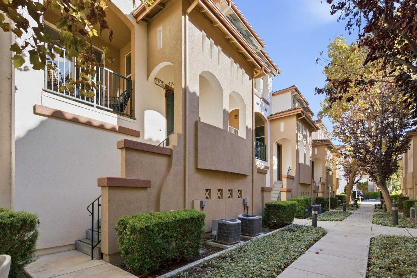 1355 Mckinley Court