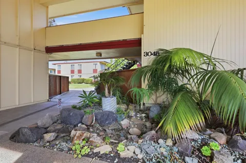 3045 Los Prados Street Unit 217, San Mateo, CA 94403 - #: ML82040576