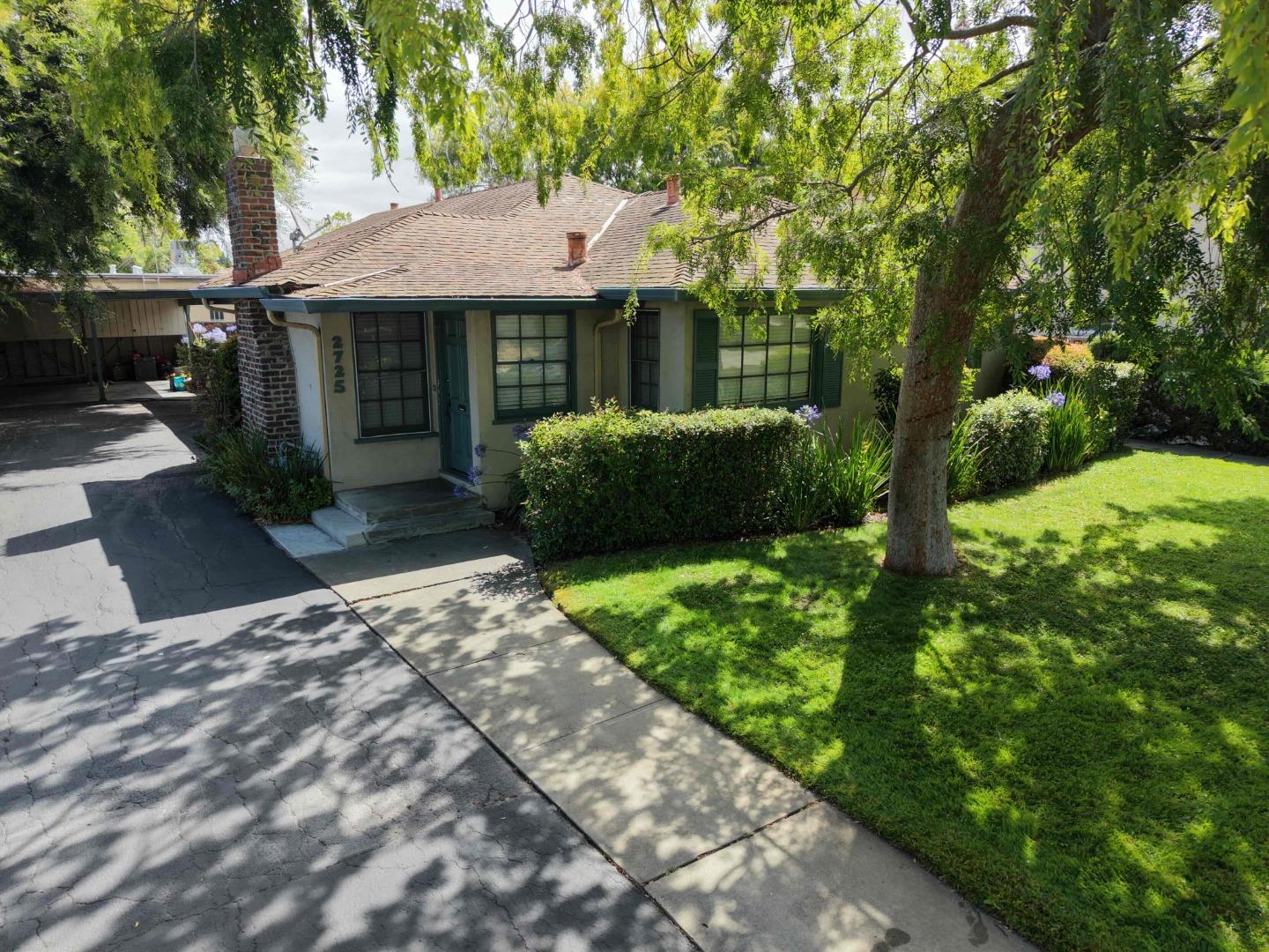Photo 1 of 11 — 2725 Byron Street, PALO ALTO, CA 94306
