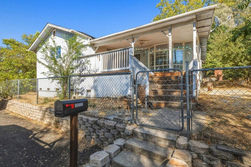 18223 Hammer Lane