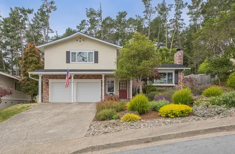 24 Pinehill Way, Monterey, CA 93940 - MLS#: ML82005472