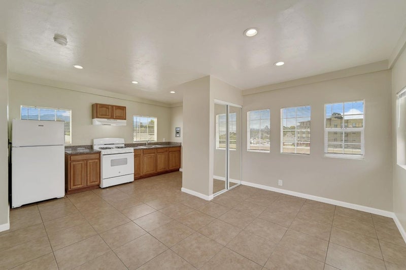 2624 Foothill Boulevard