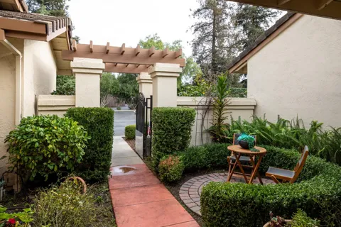 3430 Lake Albano Circle, San Jose, CA 95135 - #: ML82030035