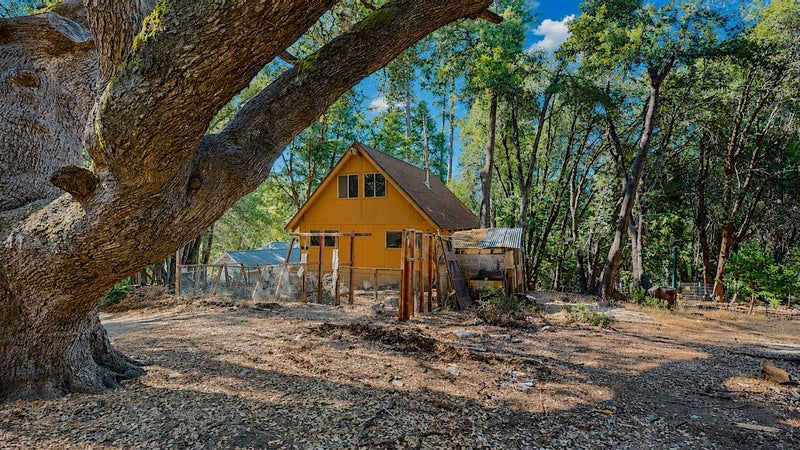 17895 Towhee Lane