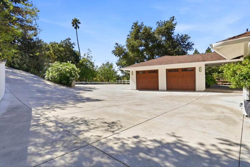 15560 Blossom Hill Road