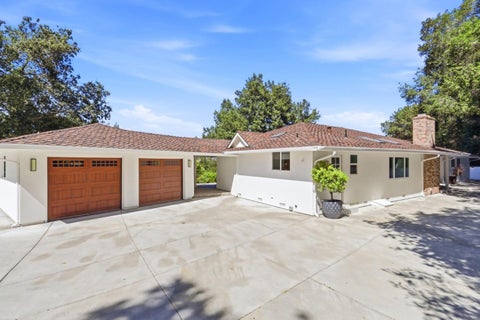 Photo of 15560 Blossom Hill Road, Los Gatos, CA 95032 (MLS # ML82058081)