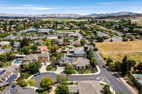 Tiny photo for 2188 Mclean Place, LIVERMORE, CA 94550 (MLS # ML82042553)