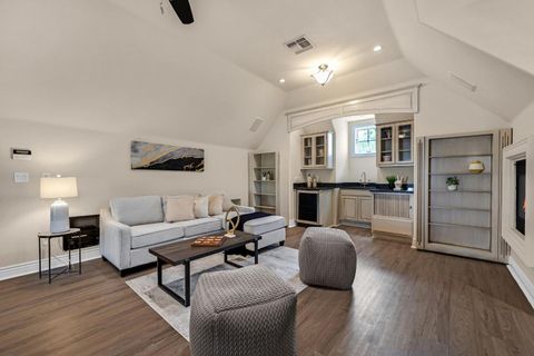 Tiny photo for 2188 Mclean Place, LIVERMORE, CA 94550 (MLS # ML82042553)
