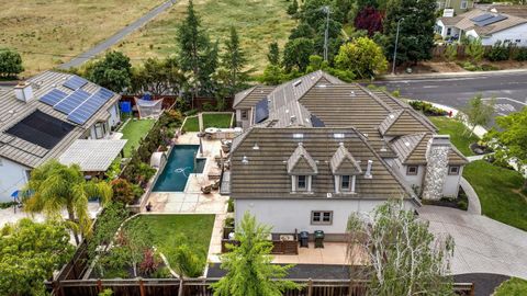 Tiny photo for 2188 Mclean Place, LIVERMORE, CA 94550 (MLS # ML82042553)