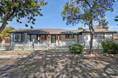 Photo of 1183 Glenblair Way, CAMPBELL, CA 95008 (MLS # ML82027347)