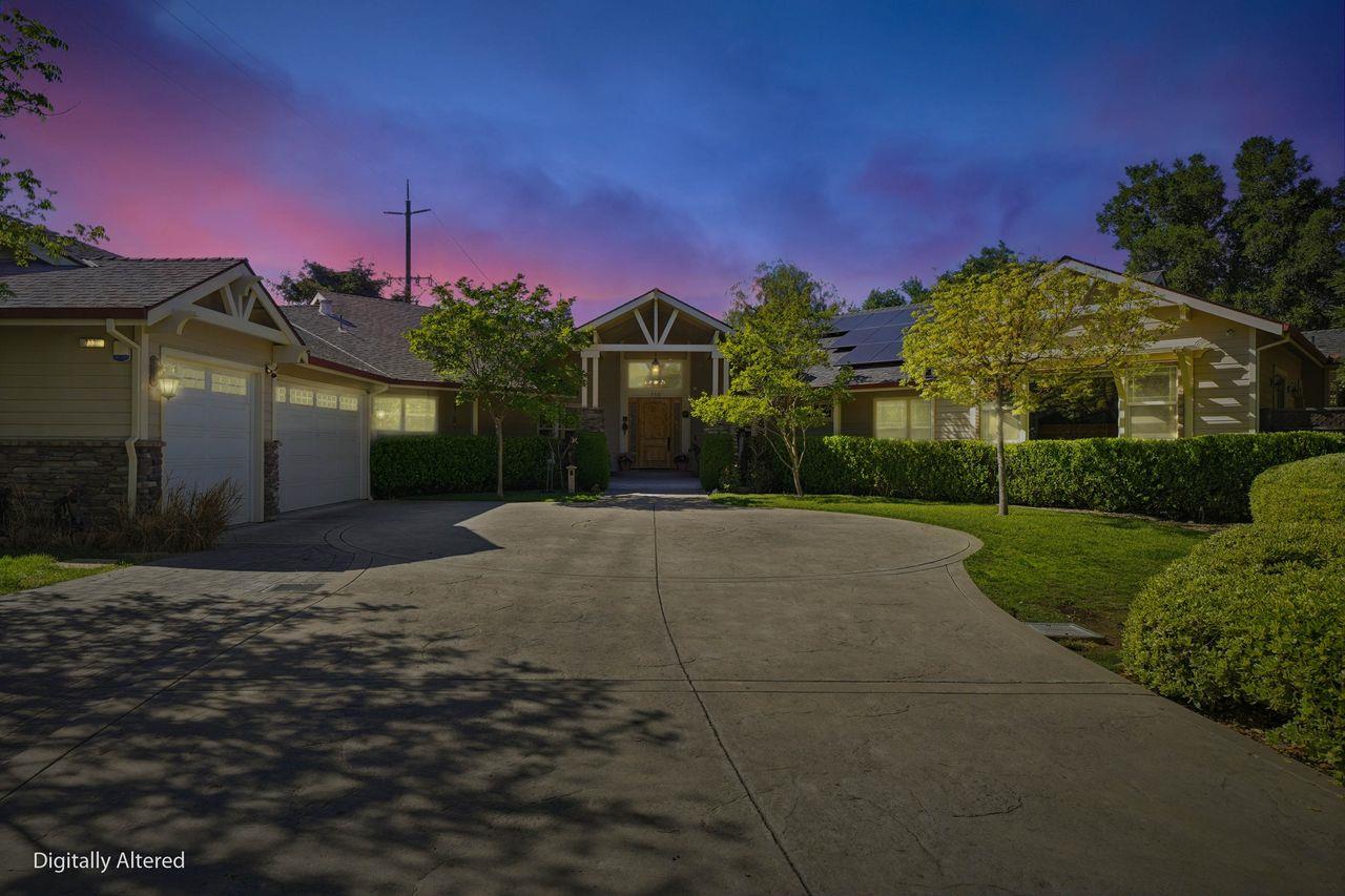 733 Vineyard Terrace
