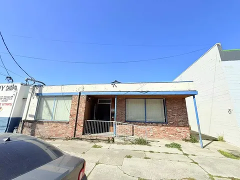MLS: ML82001157