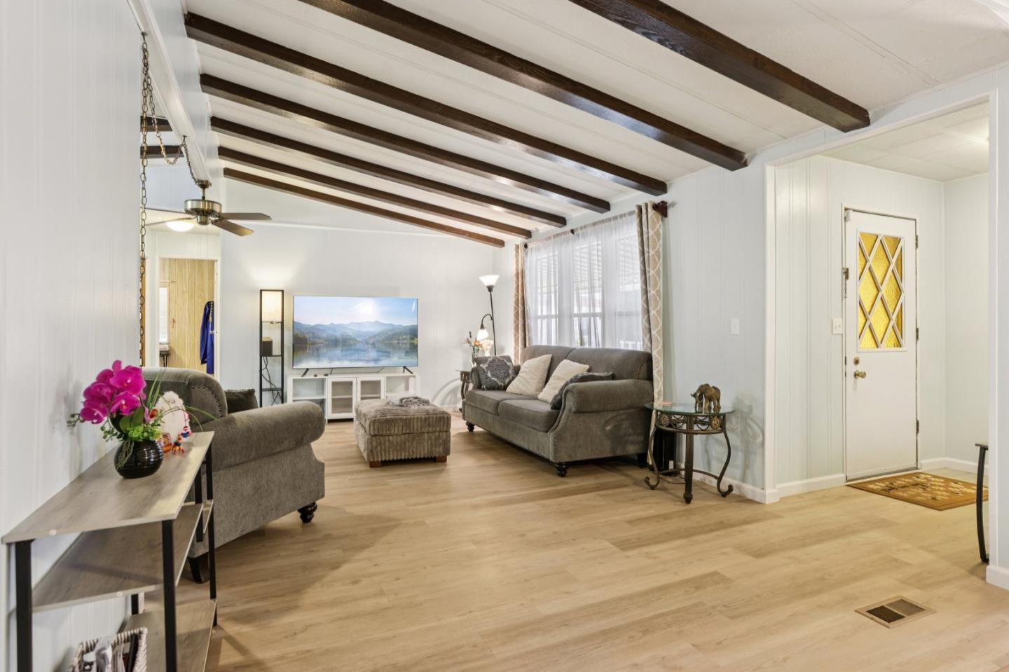 818 Villa Teresa Way