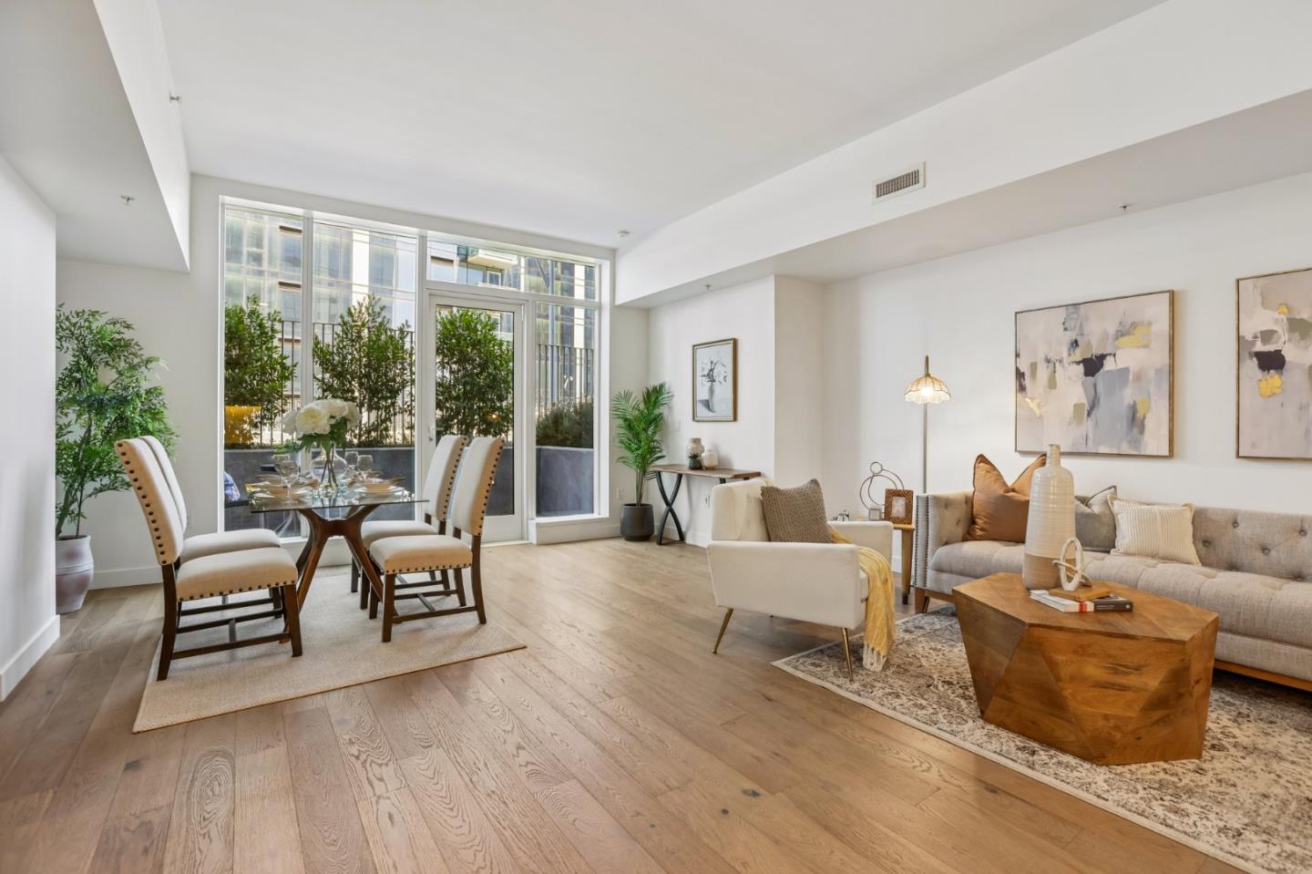 188 West Saint James Street 10313