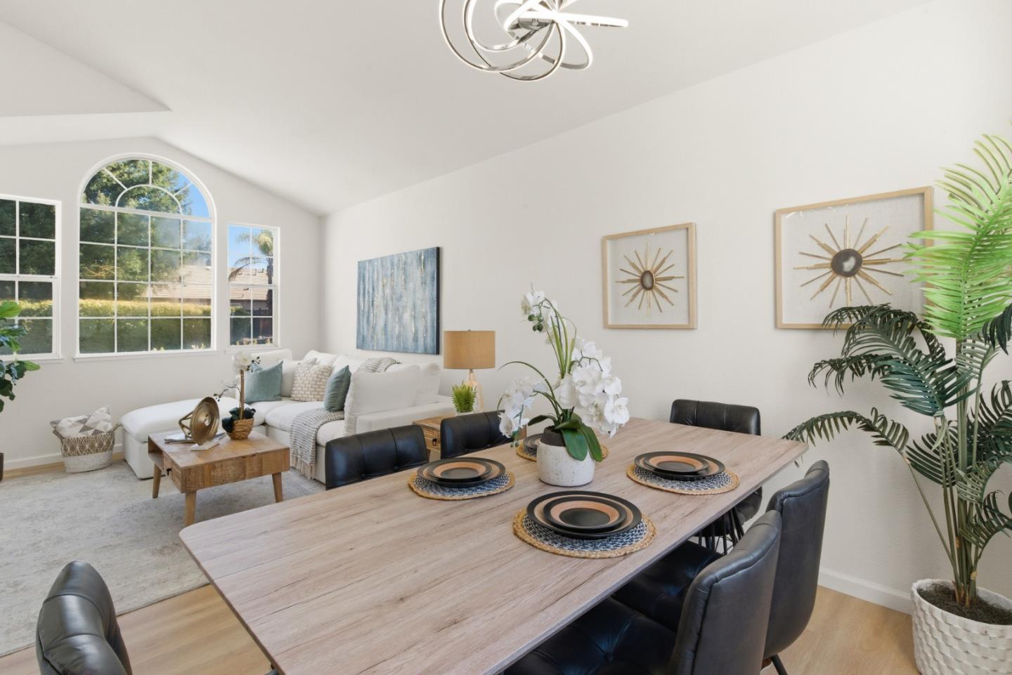 1505 Barkley Mountain Way