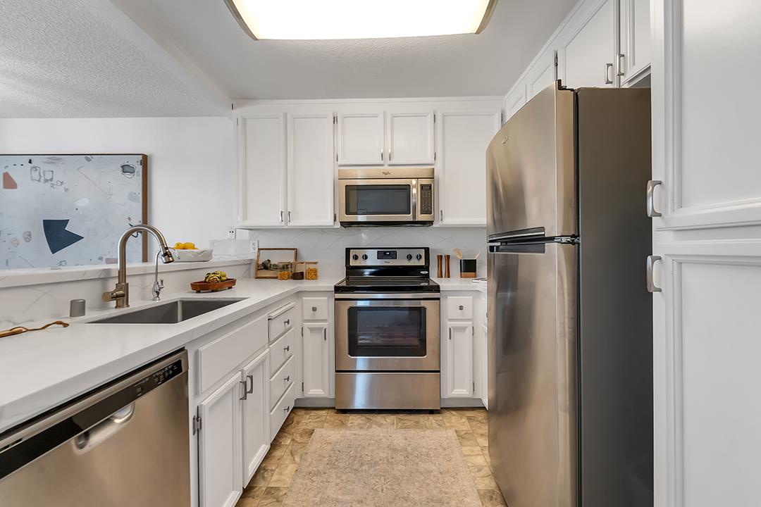 1913 La Terrace Circle