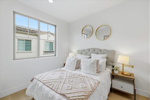 Tiny photo for 270 Ariana Place, Mountain View, CA 94043 (MLS # ML82043981)