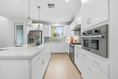 Tiny photo for 270 Ariana Place, Mountain View, CA 94043 (MLS # ML82043981)