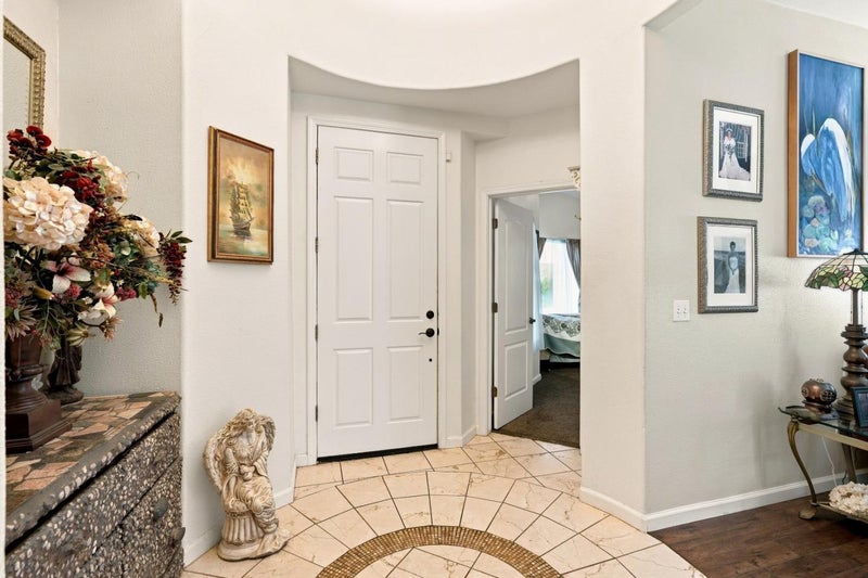 647 Elmwood Drive