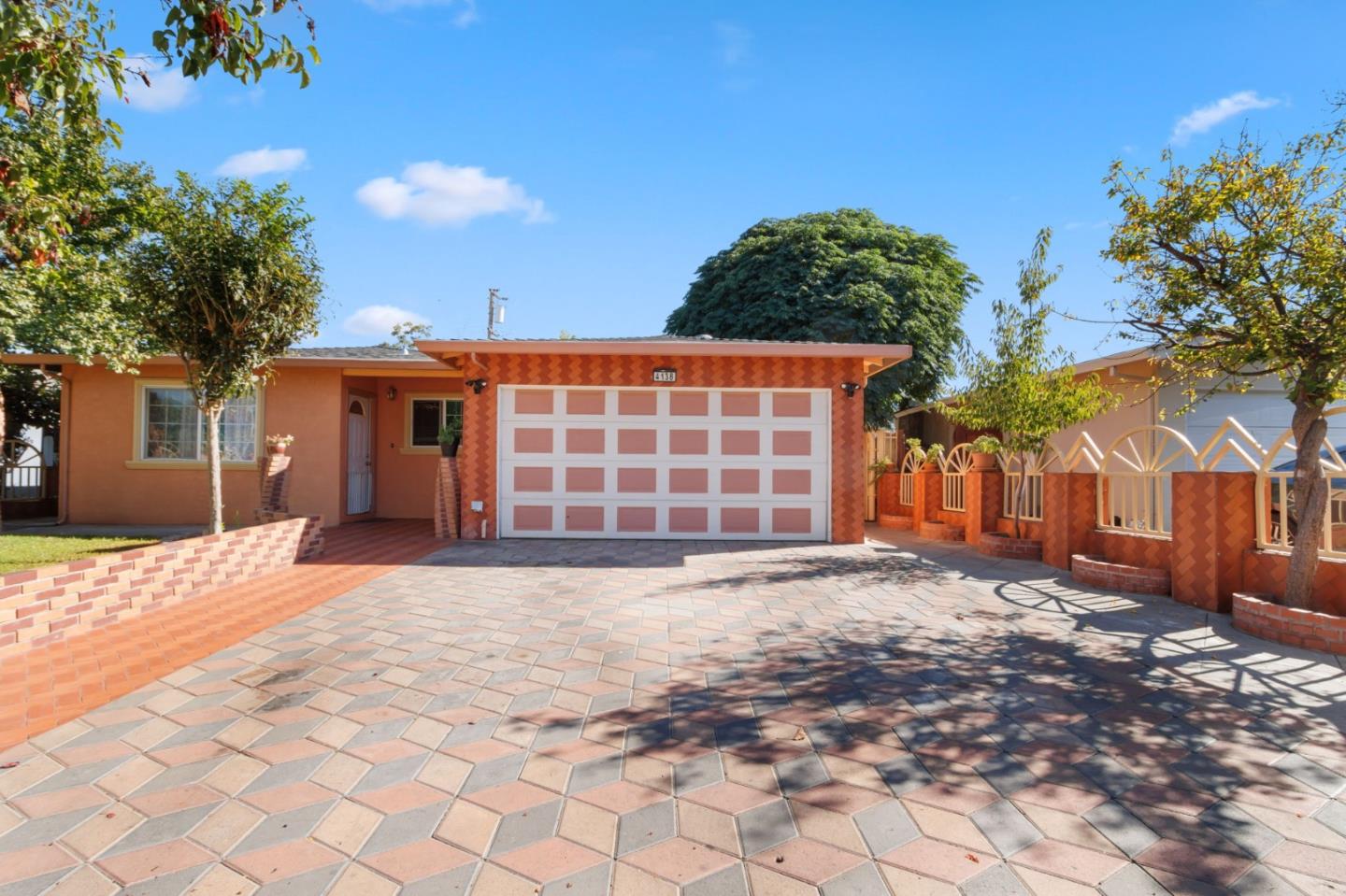 4138 San Miguel Way