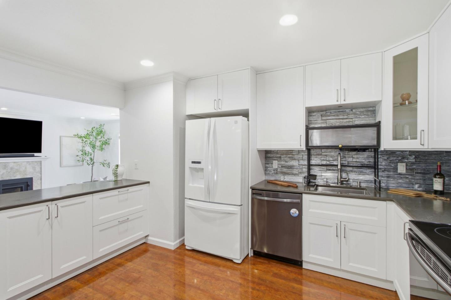 785 Stardust Lane