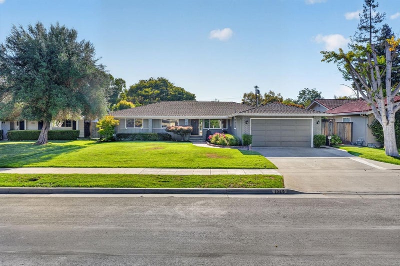 1949 Margot Place