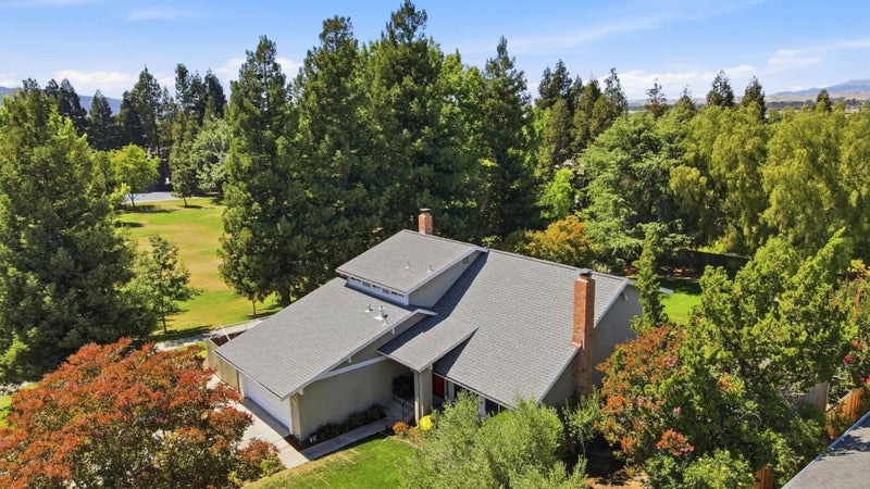 560 Tawny Drive