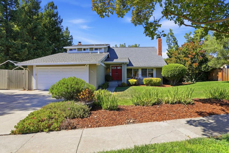 560 Tawny Drive
