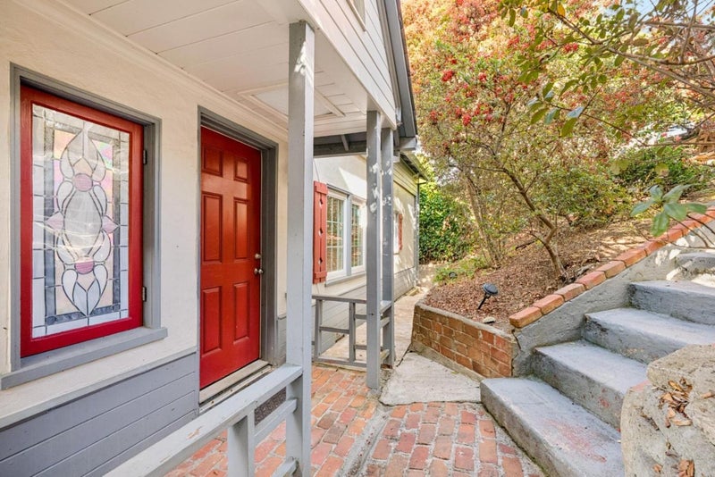 388 Beaumont Boulevard