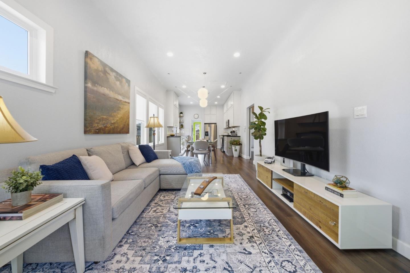 304 East Empire Street