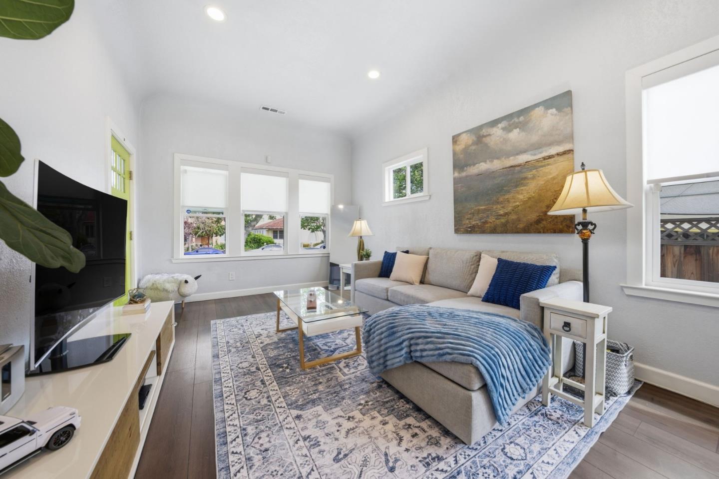 304 East Empire Street