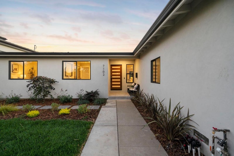 7102 Golden Gate Drive