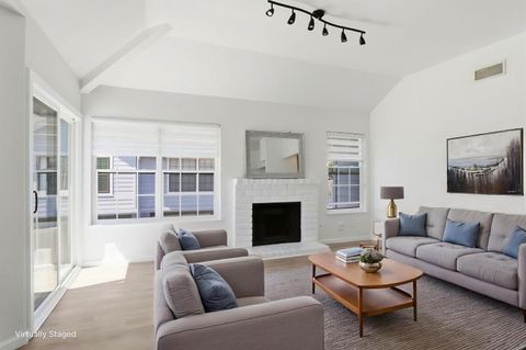 Photo of 1920 Vista Cay, SAN MATEO, CA 94404 (MLS # ML82046266)