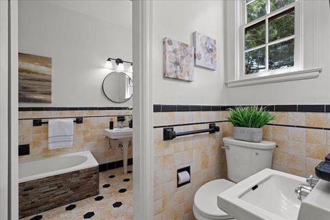 Tiny photo for 212 Eaton Road #22, SAN MATEO, CA 94402 (MLS # ML82047906)