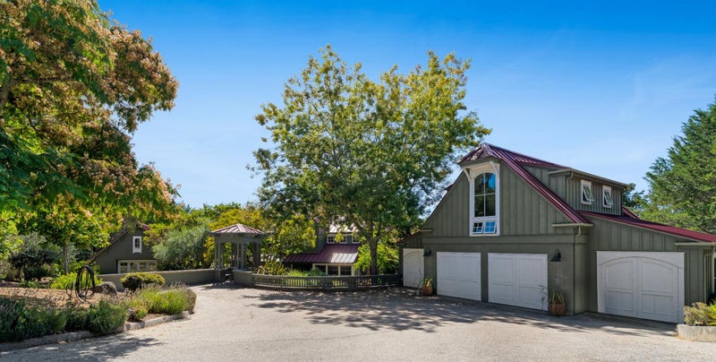 1035 Martin Road