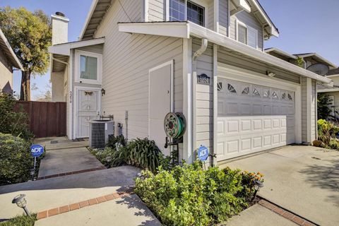 Tiny photo for 5254 Country Forge Lane, SAN JOSE, CA 95136 (MLS # ML82035055)