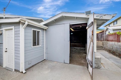 Tiny photo for 932 Lincoln Street, WATSONVILLE, CA 95076 (MLS # ML82022489)