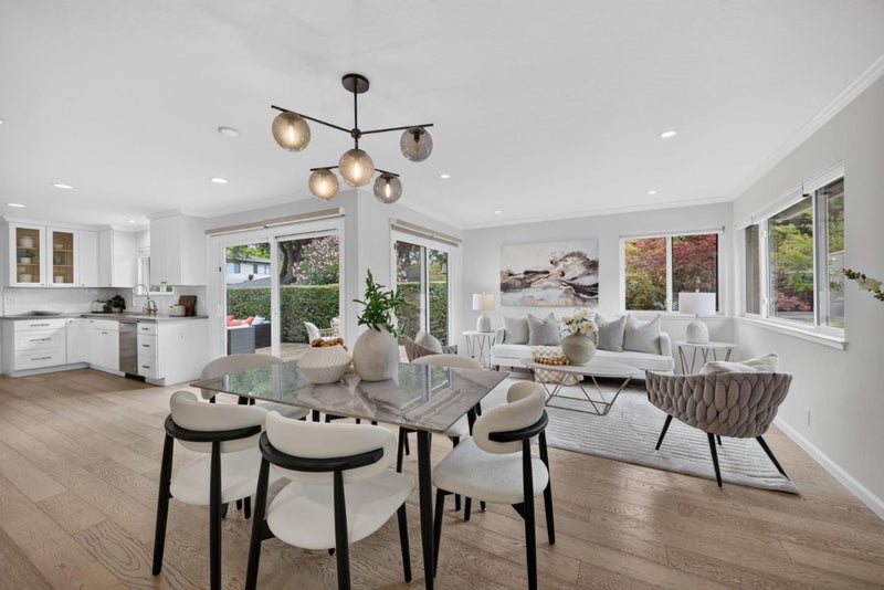 295 Bay Road