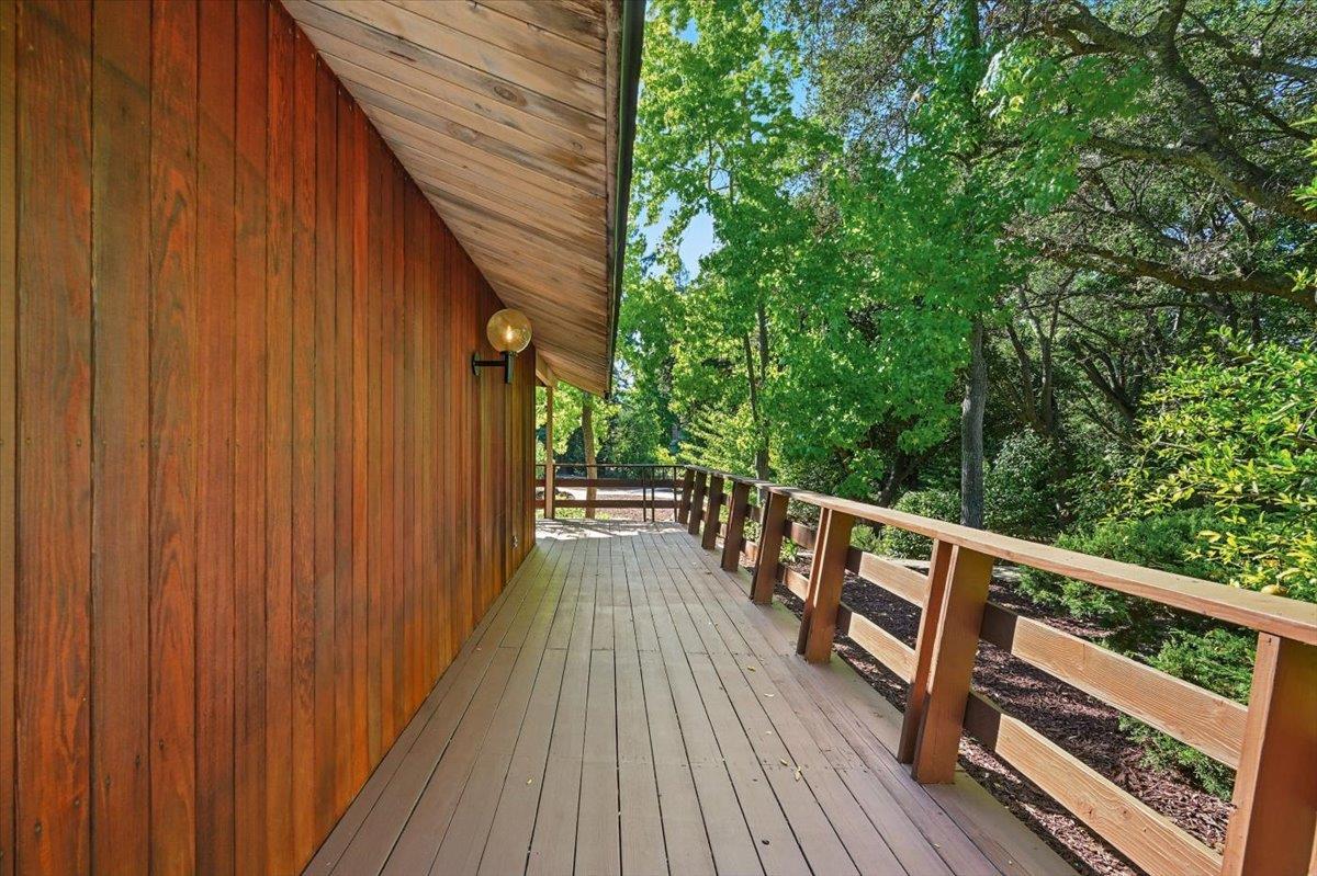 14582 Horseshoe Court