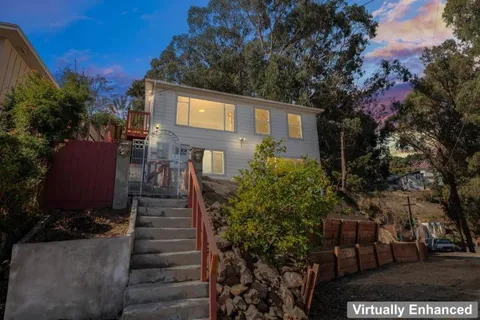 25 Gladys Avenue, Brisbane, CA 94005 - #: ML82024926