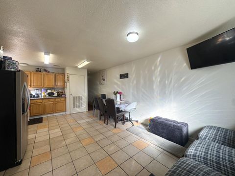 Tiny photo for 1545 23rd Avenue, OAKLAND, CA 94606 (MLS # ML82029320)