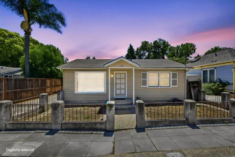 MLS: ML82054632