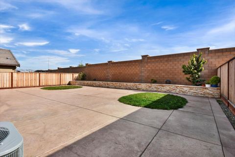 Tiny photo for 2160 Fuchsia Drive, HOLLISTER, CA 95023 (MLS # ML82033284)