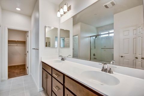 Tiny photo for 2160 Fuchsia Drive, HOLLISTER, CA 95023 (MLS # ML82033284)