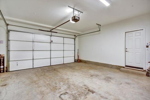 Tiny photo for 2160 Fuchsia Drive, HOLLISTER, CA 95023 (MLS # ML82033284)