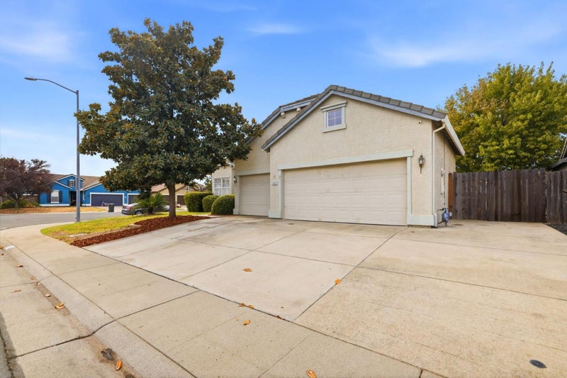 202 Jansen Court