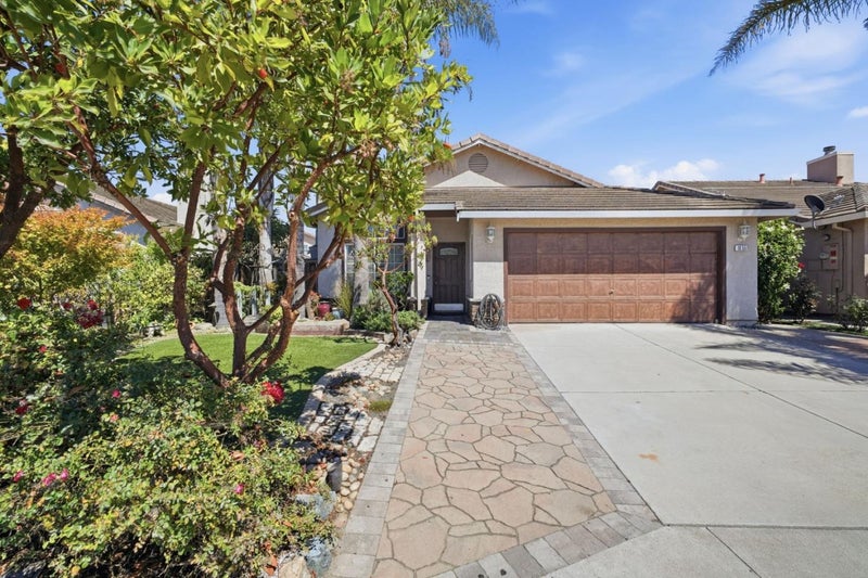 1055 Eagle Drive