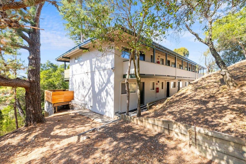 7 Merrydale Road